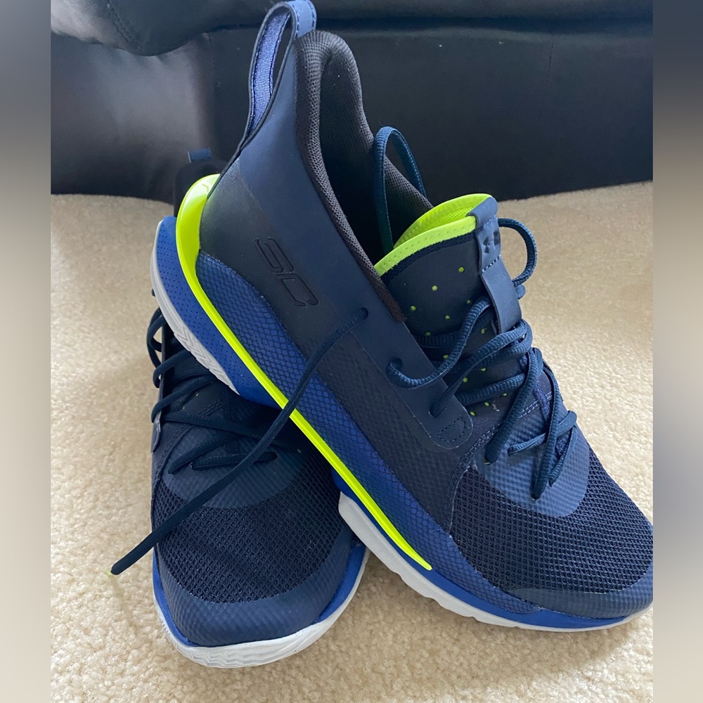 Steph Curry Under Armour low basketball sneakers